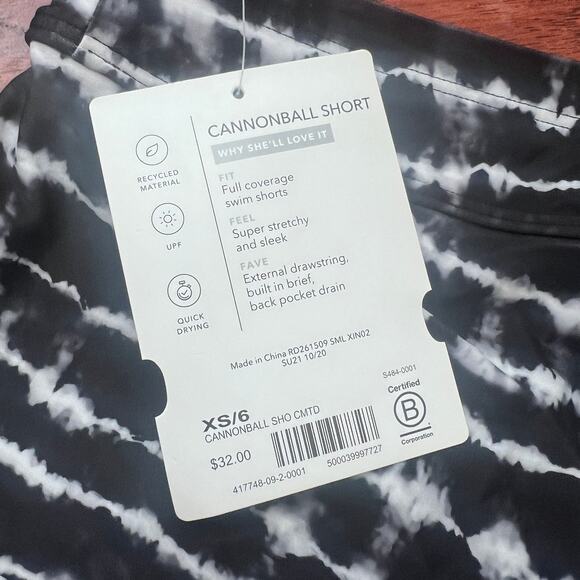 NWT Athleta Girl XS/6 Cannonball Swim Shorts Black White Tie Dye Beach Modest - Picture 5 of 7